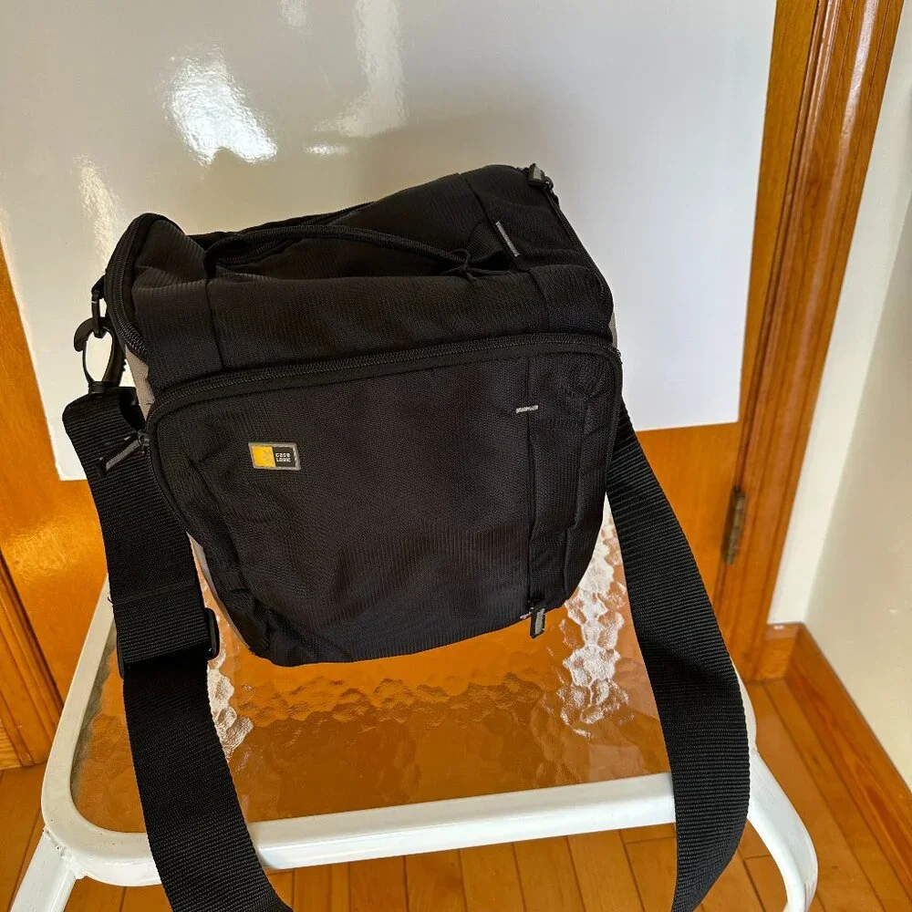 Case Logic - Camera Shoulder Bag